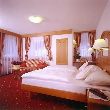 Scoiattolo Hotel 3*