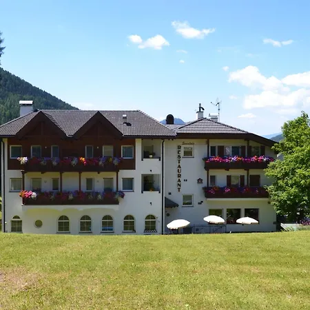 Hotel Scoiattolo 3*